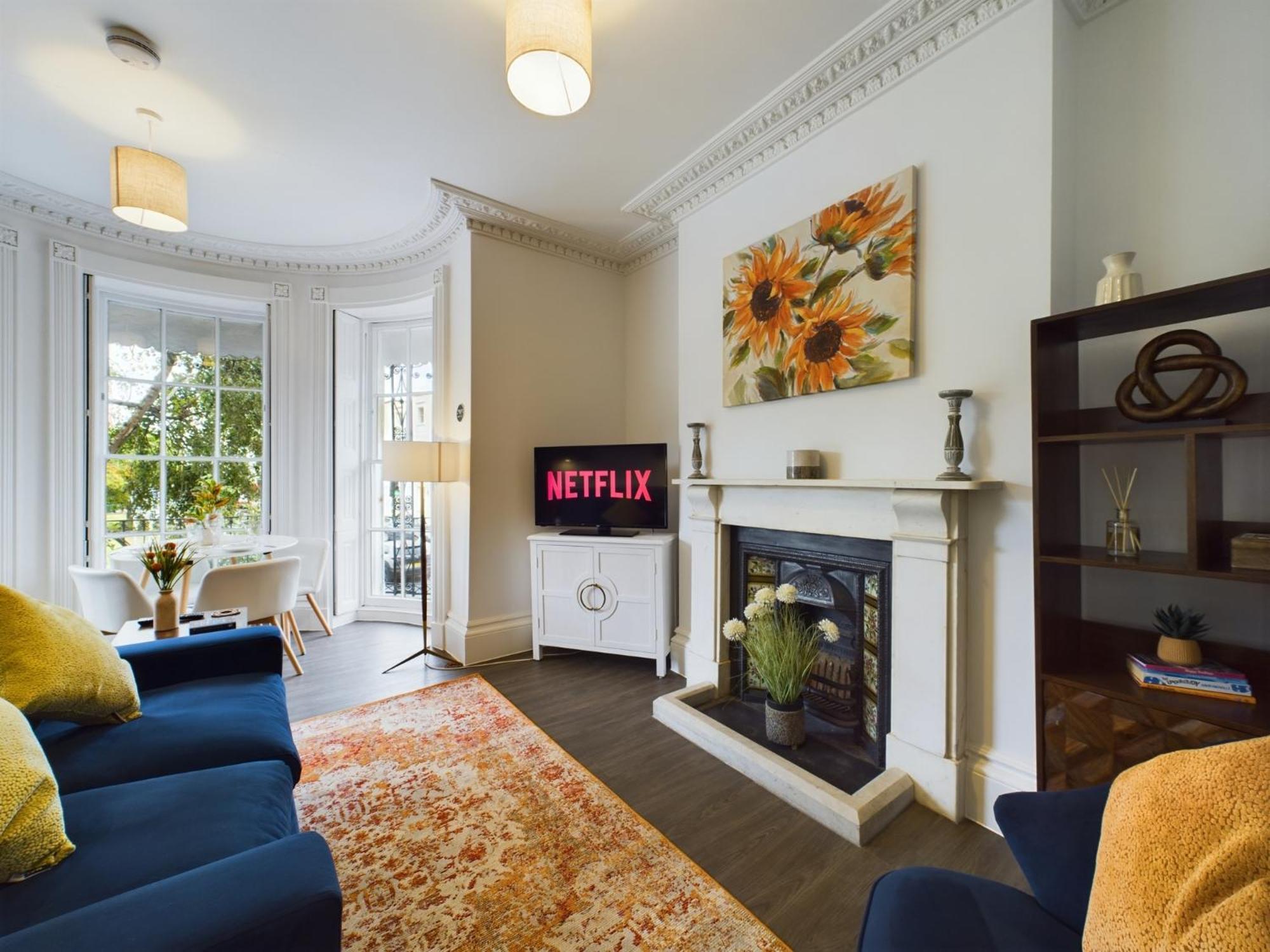 Belle Vue Regency King Size W Free Parking Διαμέρισμα Τσέλτενχαμ Εξωτερικό φωτογραφία