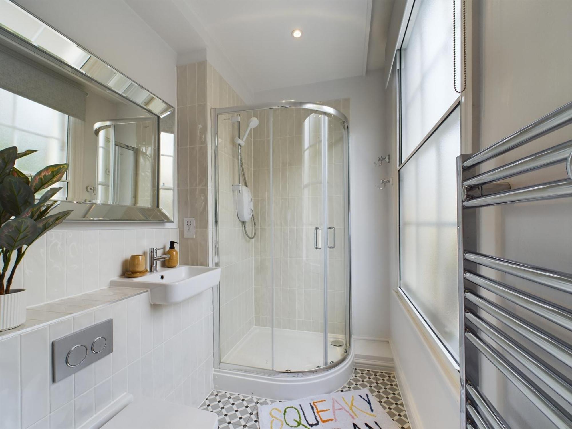 Belle Vue Regency King Size W Free Parking Διαμέρισμα Τσέλτενχαμ Εξωτερικό φωτογραφία