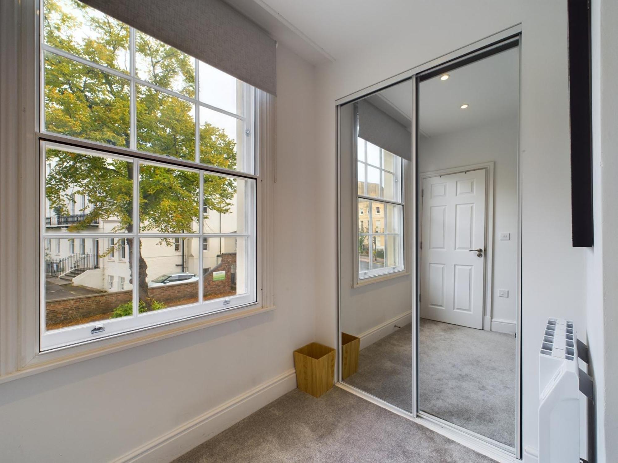 Belle Vue Regency King Size W Free Parking Διαμέρισμα Τσέλτενχαμ Εξωτερικό φωτογραφία